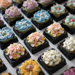 (風呂敷ラッピング)あんフラワークッキー15個入り お歳暮 食べられるお花！あんこのお花！ 14枚目の画像