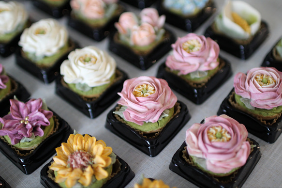 (風呂敷ラッピング)あんフラワークッキー15個入り お歳暮 食べられるお花！あんこのお花！ 12枚目の画像