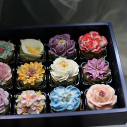 (風呂敷ラッピング)あんフラワークッキー15個入り お歳暮 食べられるお花！あんこのお花！ 9枚目の画像