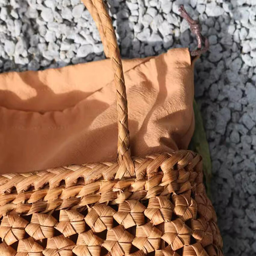 最高 山葡萄 蔓 かごバック 籠 巾着 職人の手作り かご バック 山葡萄 蔓 バック かご 籠 職人の手作り 着服 山葡萄 かごバッグ