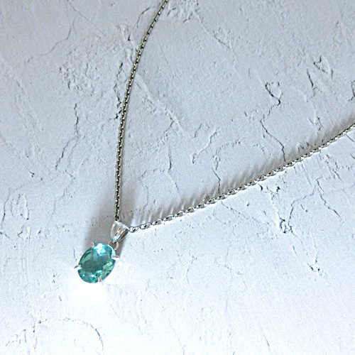 まるで最上級のパライバトルマリン。奇跡のように美しい！ シルバー