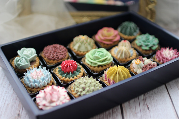 (風呂敷ラッピング)多肉植物クッキー15個入り  お歳暮 食べられる多肉植物！あんこの多肉植物！ 9枚目の画像