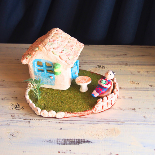 ランプシェード.ハウス『コーヒータイム』（Lh006）は石塑粘土の