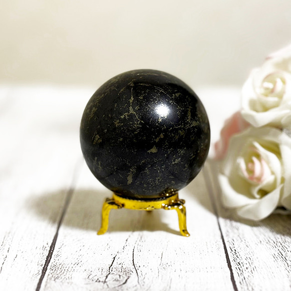 マイナスエネルギーを癒す石│ヒーラーズゴールド パイライト│丸玉 スフィア お守り 置石│パワー 天然石 ストーン 原石 マトリックスパイライトは ヒーラーズ マイナスエネルギー ネガティブエネルギー 丸玉 ゴールド H＆E社 予めご了承ください