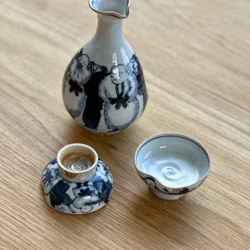 京焼・清水焼】京都 水野春陽窯 染付 唐人 酒器セット おちょこ