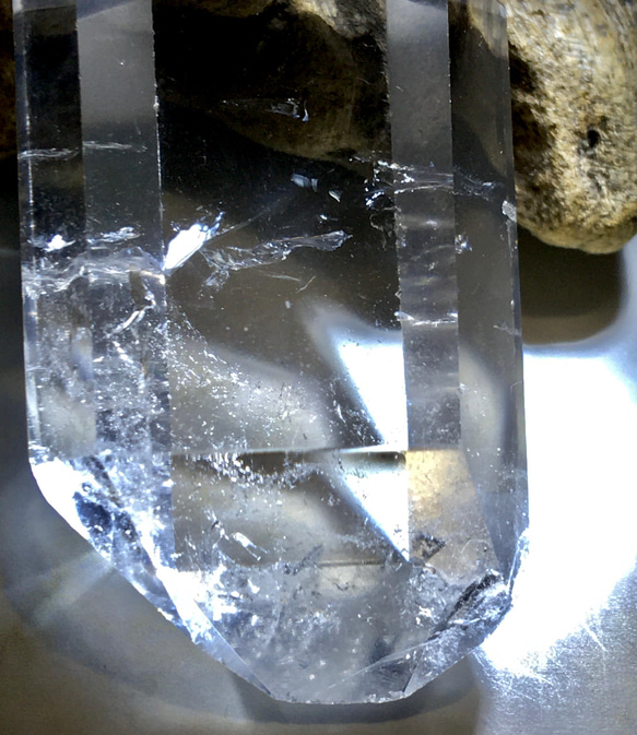 レインボー✨　エンジェルブレッシング　ダブルポイント  水晶　クリスタル　磨き 5枚目の画像