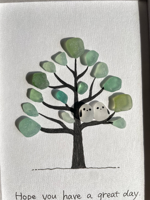 シーグラス　シマエナガ　ツリー　木に止まる鳥　シーグラスアート　インテリア雑貨　ガラス　海　置物　壁掛け 2枚目の画像