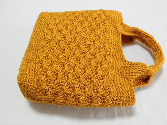 ちょっとお買い物！手編みミニトートバッグ 　キャメル　松編み　 2枚目の画像