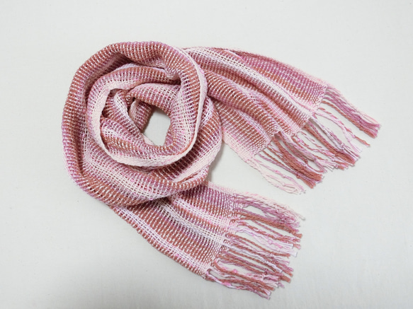 八重桜色の手織りコットンストール　 2枚目の画像