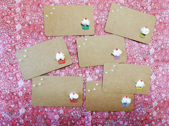 【ミニカード·カップケーキ】紙刺繍メッセージカードミニ　　5枚セット 1枚目の画像
