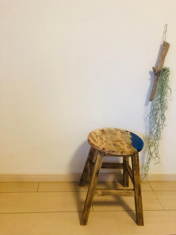スツール　栃の木　レジン　チェア　観葉植物 