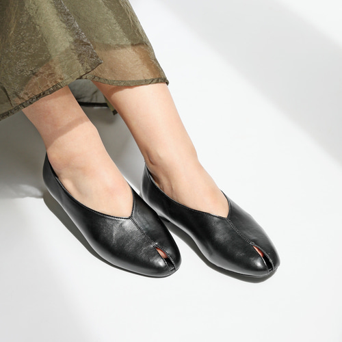 constance フラットシューズ　37 menue (メヌエ) スクエアトゥ スリットカッティング フラットシューズ
