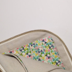 刺繍入り布製コンパクト財布（ナマケモノ） 5枚目の画像