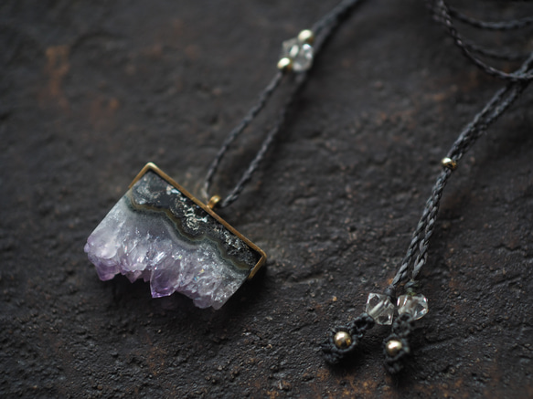 amethyst brass necklace (utsurai) 4枚目の画像