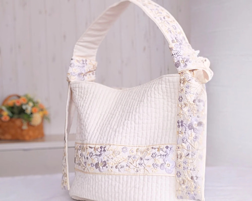 ab917d14567c48a515b545390a938d