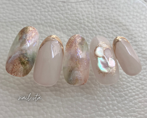 ［02］ネイルチップ ニュアンスネイル 淡色ネイル 韓国 ラメ 鉱物 オーダー 024e98b24c2b621f0460e2d3887612