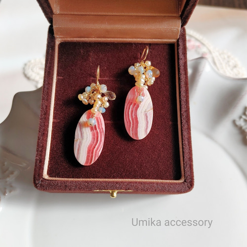 インカーローズ&ふさふさ淡水パール春色ピアス14kgf～一点物 ピアス