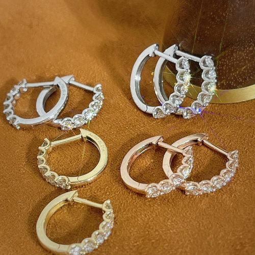 地金＊18金【1.5×15mm ねじりチェーンフープピアス 】 イエロー