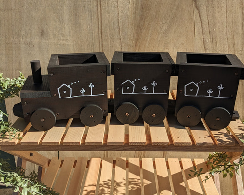 ガーデン汽車 フラワーポット 木製2連結 玄関/入り口/家庭菜園