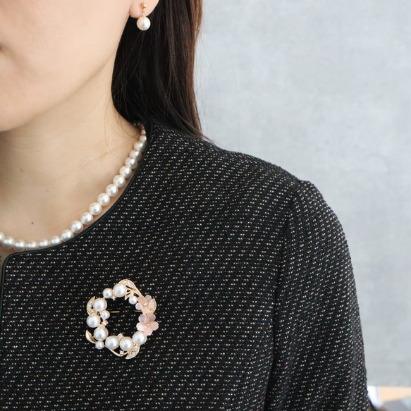 [発送2日内]桜とビジューリーフ　ブローチ[ホワイト/ピンク] 3枚目の画像