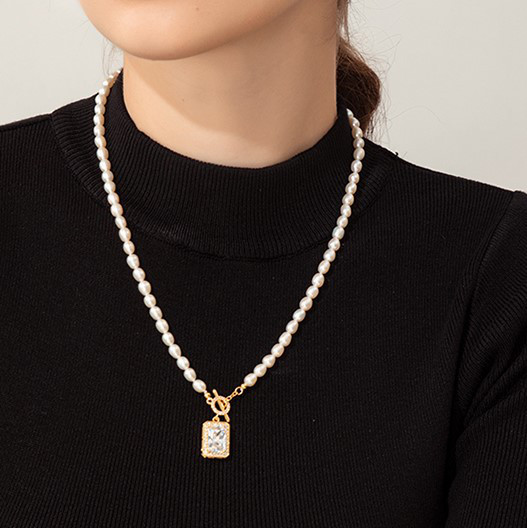 淡水パールのネックレス　淡水真珠　淡水パール　真珠　6月の誕生石 夏の誕生石2024