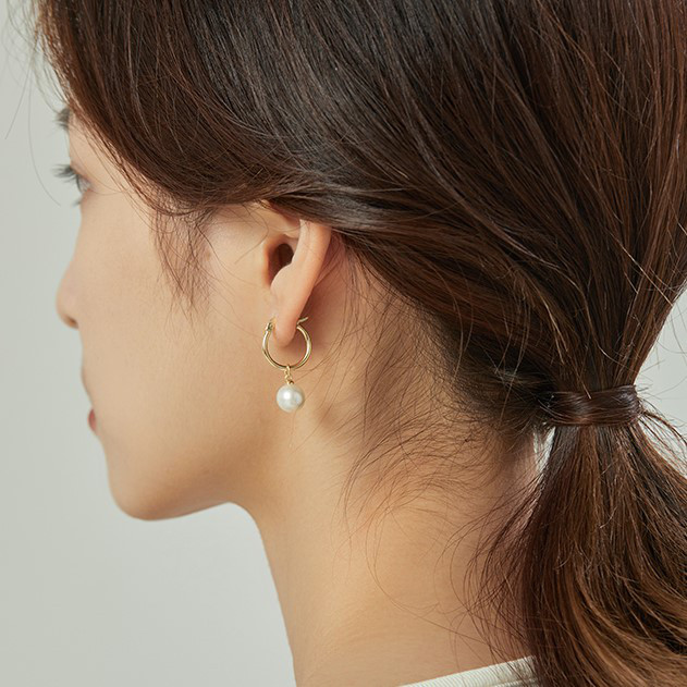 淡水パールのピアス　イヤリング　 淡水真珠　淡水パール ラウンドパール　6月の誕生石 夏の誕生石