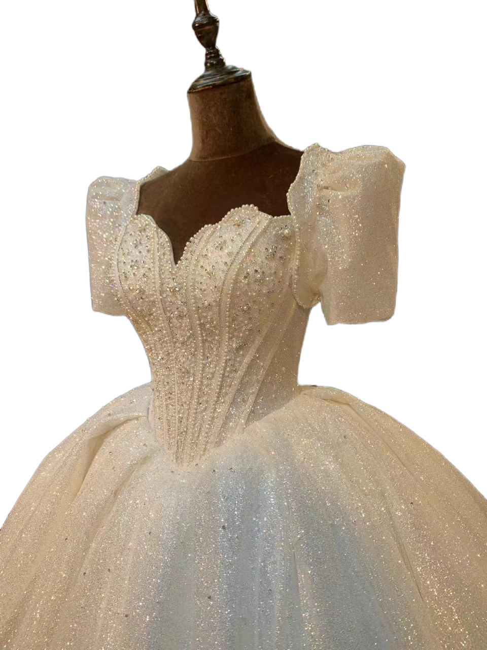 韓国風ビジューウエディングドレス　キラキラ　グリッターチュール　トレーン　オフホワイト