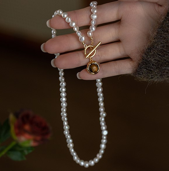 淡水パールのネックレス　虎目石　タイガーズアイ　淡水真珠　淡水パール　6月の誕生石 夏の誕生石2024