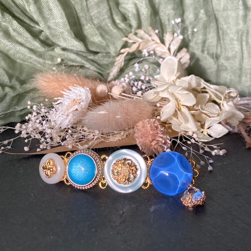 ボタン バレッタ ヘアアクセサリー ハンドメイド レジン ゴールド 