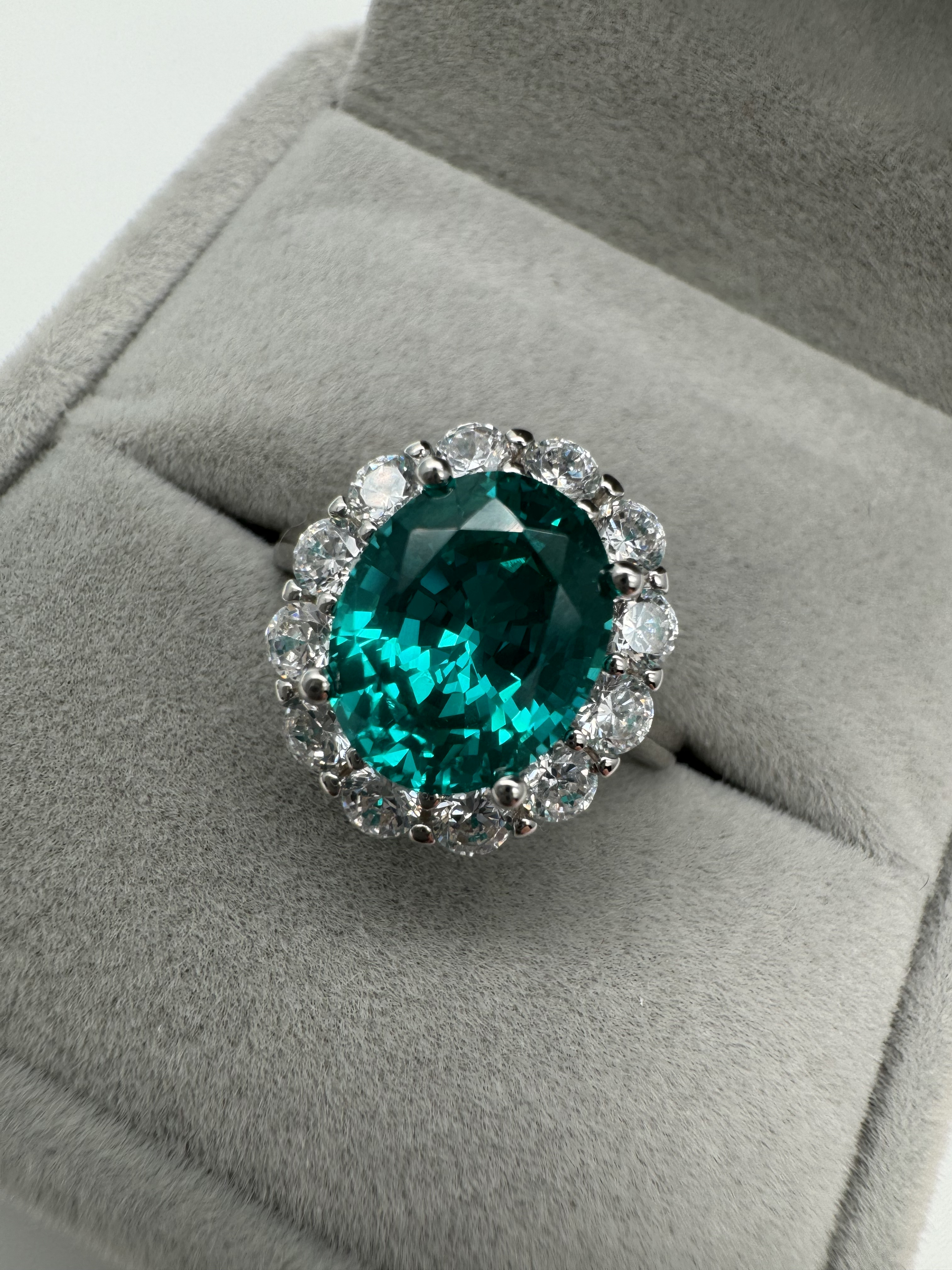 ねこちゃん】S925ラボグロウンパライバトルマリンリング6ct 【ねこ