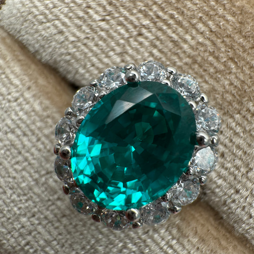 ラボグロウンパライバトルマリンヘイローリング 約3カラットS925＋