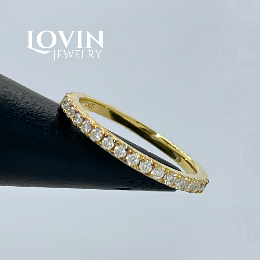 モアサナイト／ハーフエタニティ／リング／指輪／シルバー925／18KGP／キラキラ／モアッサナイト