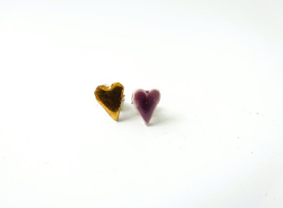 kotsubu 陶瓷耳環（心形/紫色+金色） 第1張的照片