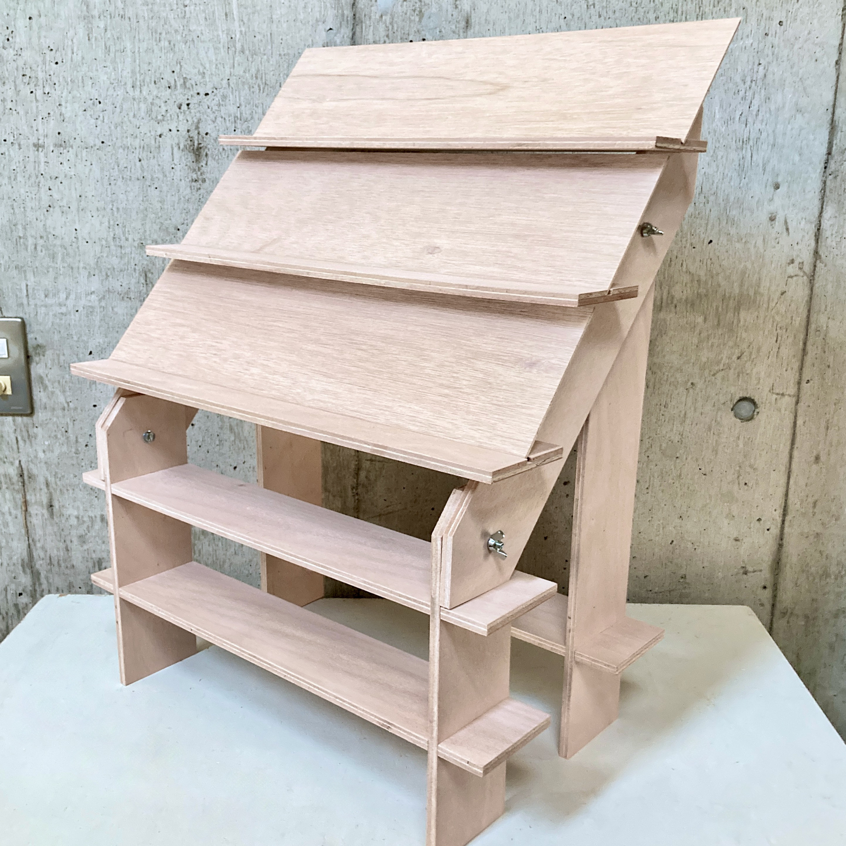 什器 ひな壇スリムアクセ5段/背面1段/50幅/普通合板〈上質材〉 3Way イベント什器 ディスプレイ 什器 什器 ひな壇スリムアクセ5段/背面1段/50幅/普通合板〈上質材〉 3Way イベント什器 ディスプレイ 什器