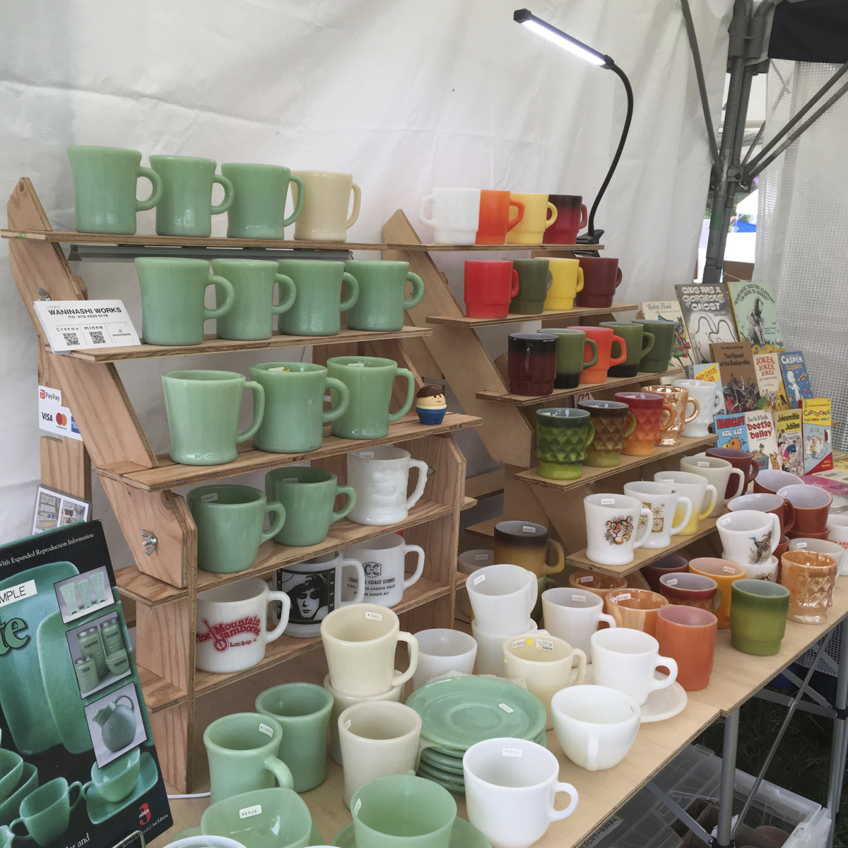 什器 ひな壇スリムアクセ5段/背面1段/50幅/普通合板〈上質材〉 3Way イベント什器 ディスプレイ 什器 什器 ひな壇スリムアクセ5段/背面1段/50幅/普通合板〈上質材〉 3Way イベント什器 ディスプレイ 什器