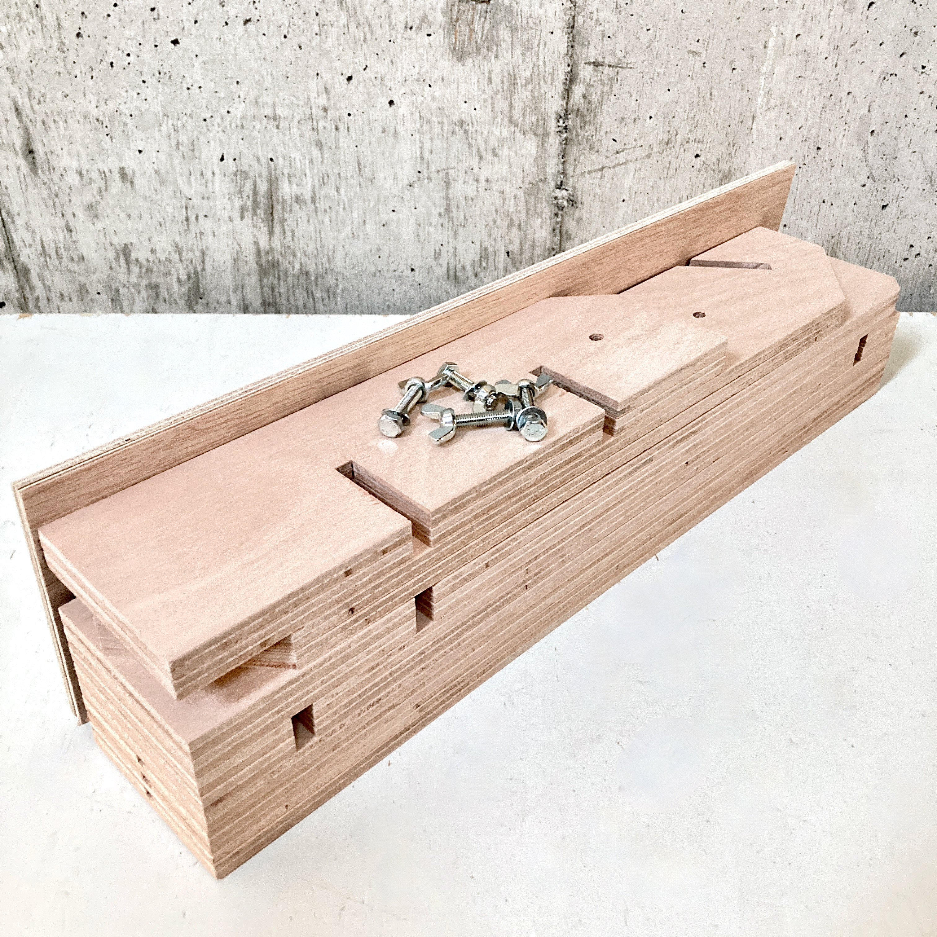 什器 ひな壇スリムアクセ5段/背面1段/50幅/普通合板〈上質材〉 3Way イベント什器 ディスプレイ 什器 什器 ひな壇スリムアクセ5段/背面1段/50幅/普通合板〈上質材〉 3Way イベント什器 ディスプレイ 什器