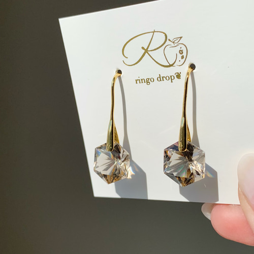 ✴︎特別な一粒をおしゃれ金具で✴︎ スモーキークォーツ 14kgf
