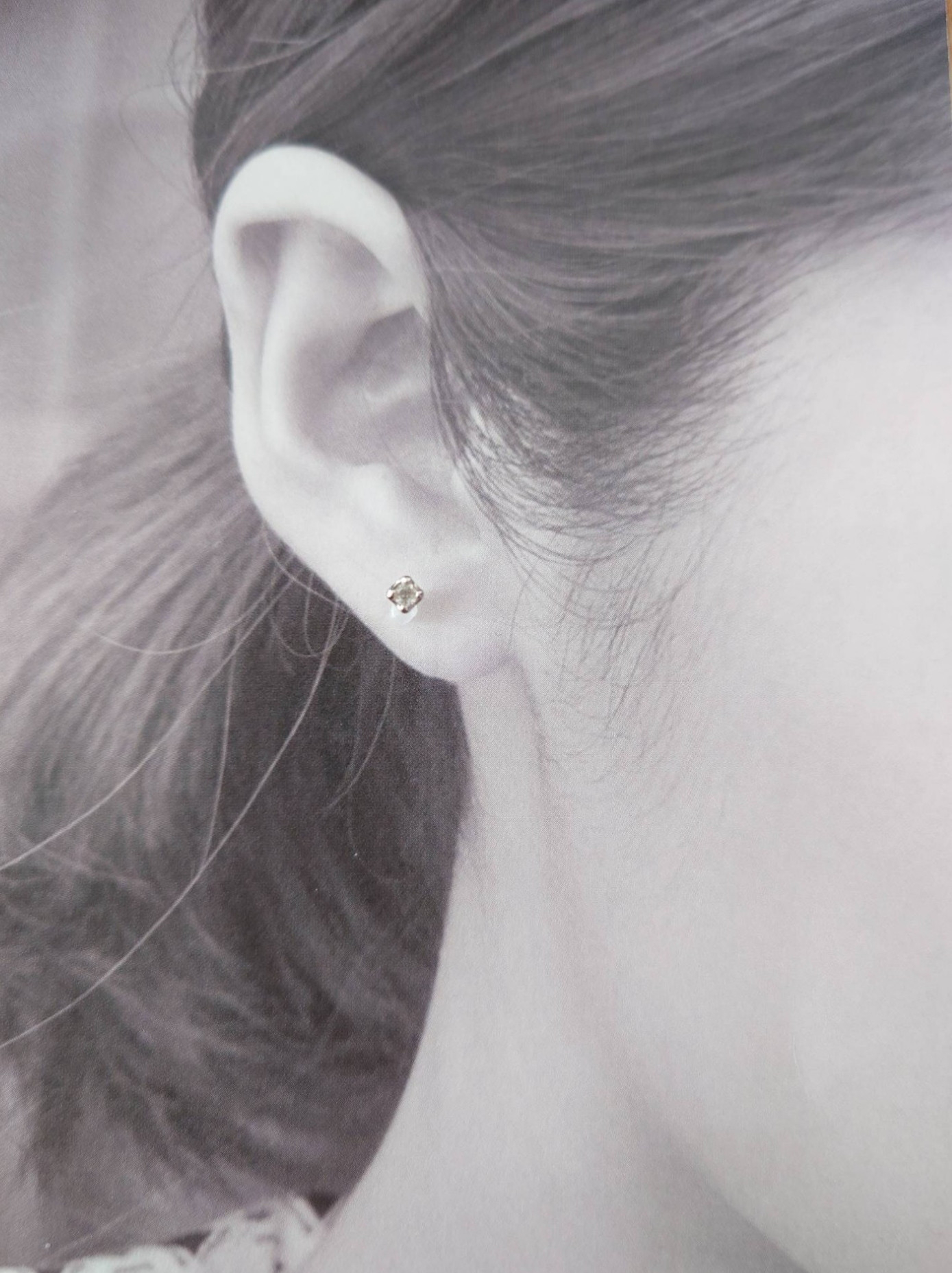 ピアス ダイヤ