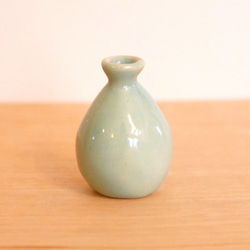 【小さな 花瓶 澄空色 単品】 陶器 小さい ミニチュア 高さ5㎝ 一輪挿し 花飾り 贈り物 ドライフラワー 13枚目の画像