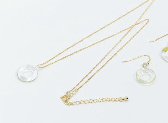 ガラス ネックレス green ring