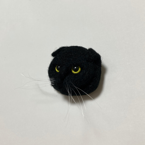 羊毛フェルト 猫ブローチ 黒猫 スコティッシュフォールド ブローチ