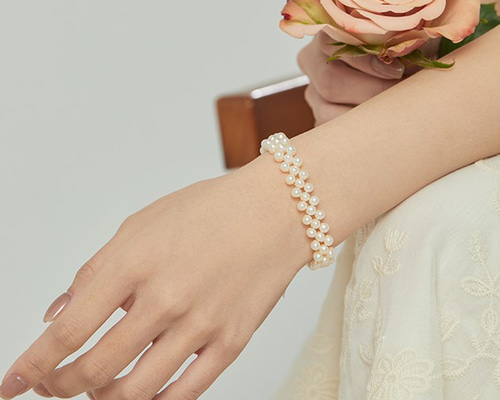 Shashi ブレスレット バングル 淡水パール シャシ ブレスレット バングル 淡水パール ガラス ラウンド