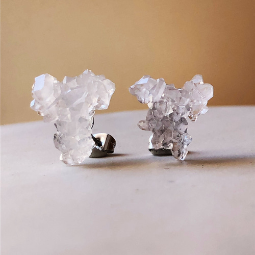 一点もの】 クラスター水晶 ピアス 原石 鉱物 天然石 金属アレルギー 