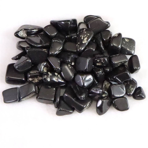 香川県産 サヌカイト 讃岐岩 さざれ 100g 【榎本通商93497】 天然石