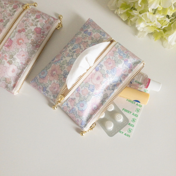 ポケットティッシュポーチ＊リバティ ラミネート＊ベッツィ縮小（Betsy