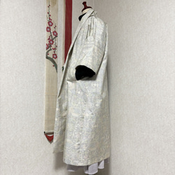 白大島紬で作ったコート　冬紅葉 3枚目の画像
