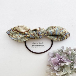 ⭐️6点売れました⭐️おしゃれな ウィリアムモリス ピンパーネル 茶系 ブルー＆グリーン 花柄 リボン ヘアゴム 1枚目の画像