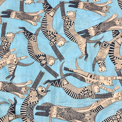 【50cm単位】空飛ぶ猫ブルー　スクリーンプリント　インド　テキスタイル　コットン　綿　生地 4枚目の画像