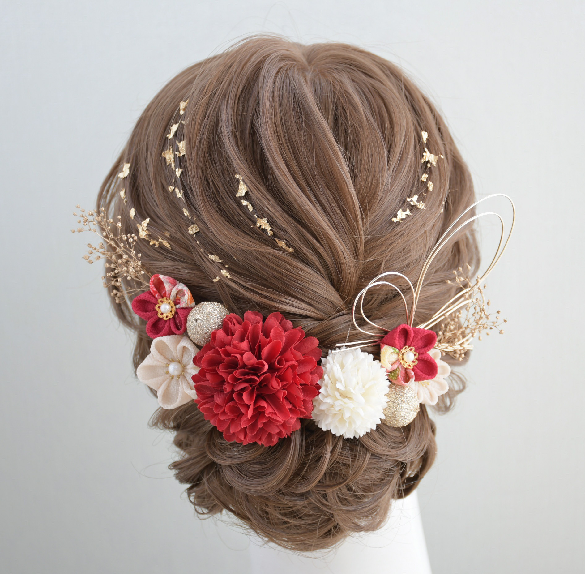 着物　袴　水引き　つまみ細工　成人式用髪飾り 卒業式　前撮り　レトロ　モダン　赤　ヘアアクセ　ヘア飾り　結婚式　振袖