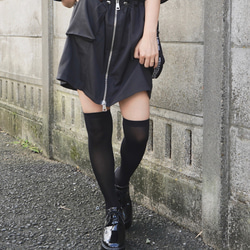 Front Zip Aperture Mini Skirt (black) ミニスカート ブラック 黒 カジュアル 3枚目の画像